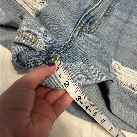 Aeropostale Size 10 Distressed Mom Short Jean Shorts - Picture 10 of 11